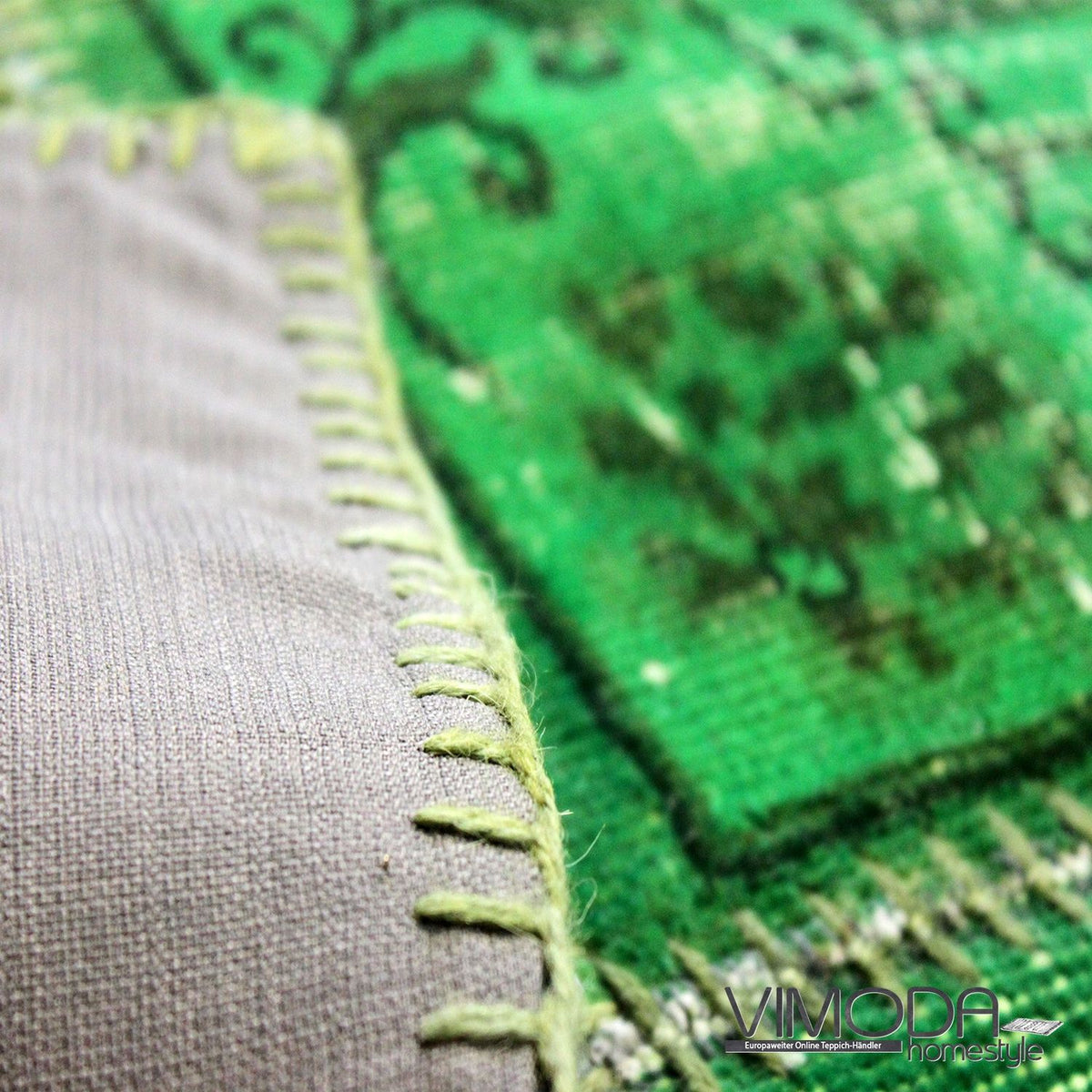 High-quality VINTAGE patchwork rug, original hand-knotted wool rug in green; 160 cm x 230 cm - P001