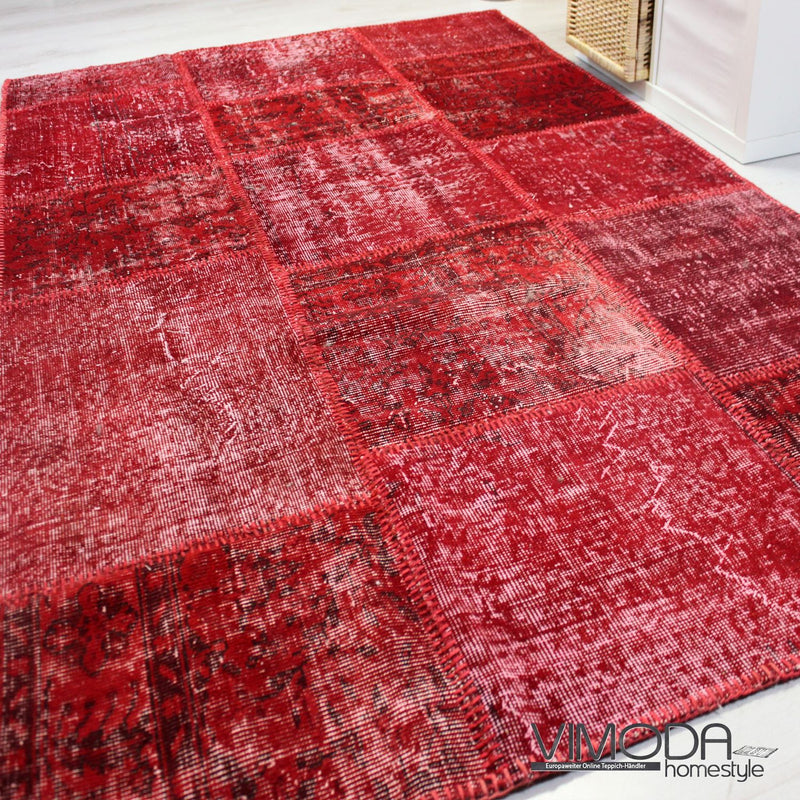 High-quality VINTAGE patchwork rug, original hand-knotted wool rug in red; 160 cm x 230 cm - P001-zoom-