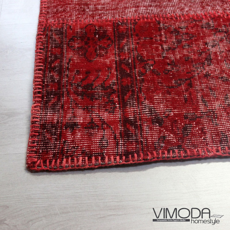 High-quality VINTAGE patchwork rug, original hand-knotted wool rug in red; 160 cm x 230 cm - P001-zoom-
