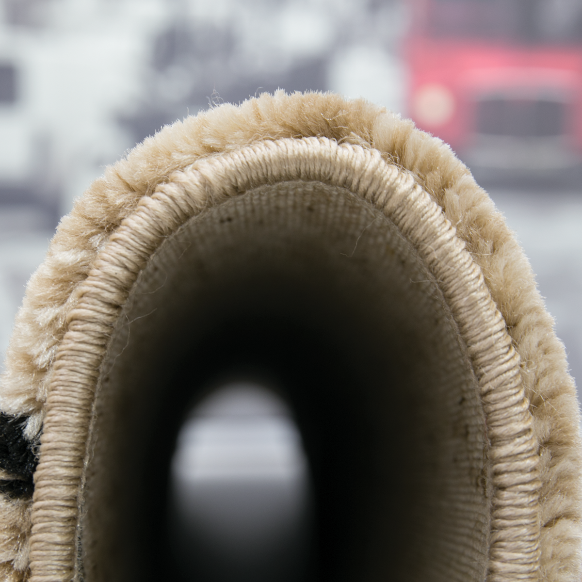 Modern short-pile rug, very densely woven, with a circular pattern, mottled in brown and beige.-3