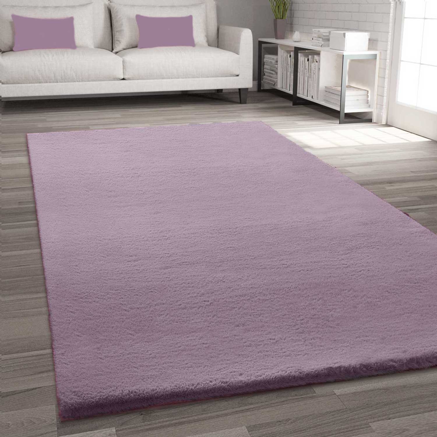 Kunstfell Teppich Imitat in Lila Dicht Flauschig Seidiger Glanz