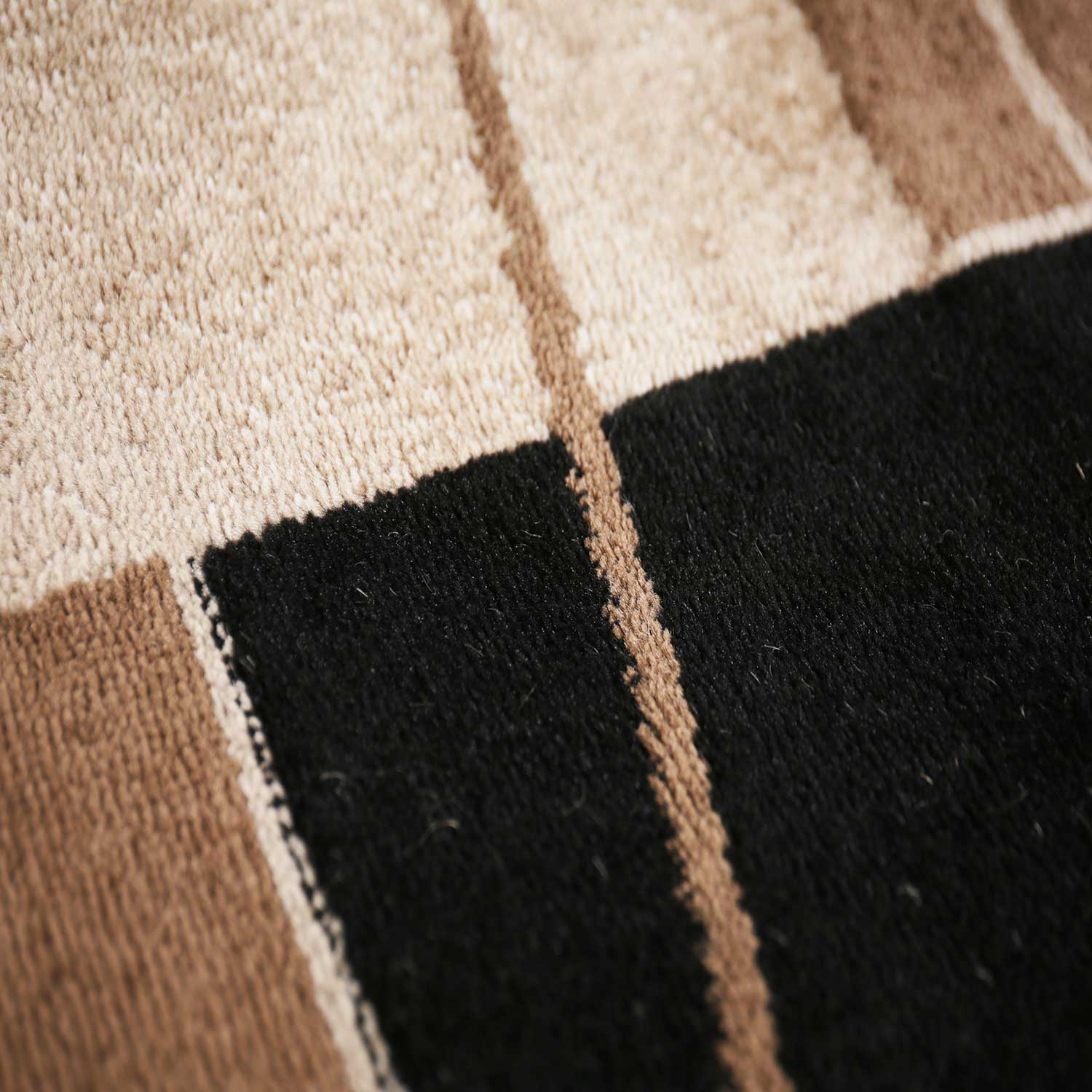 Short-pile rug, modern retro style with border, brown, beige, black, for living room, bedroom, children's room