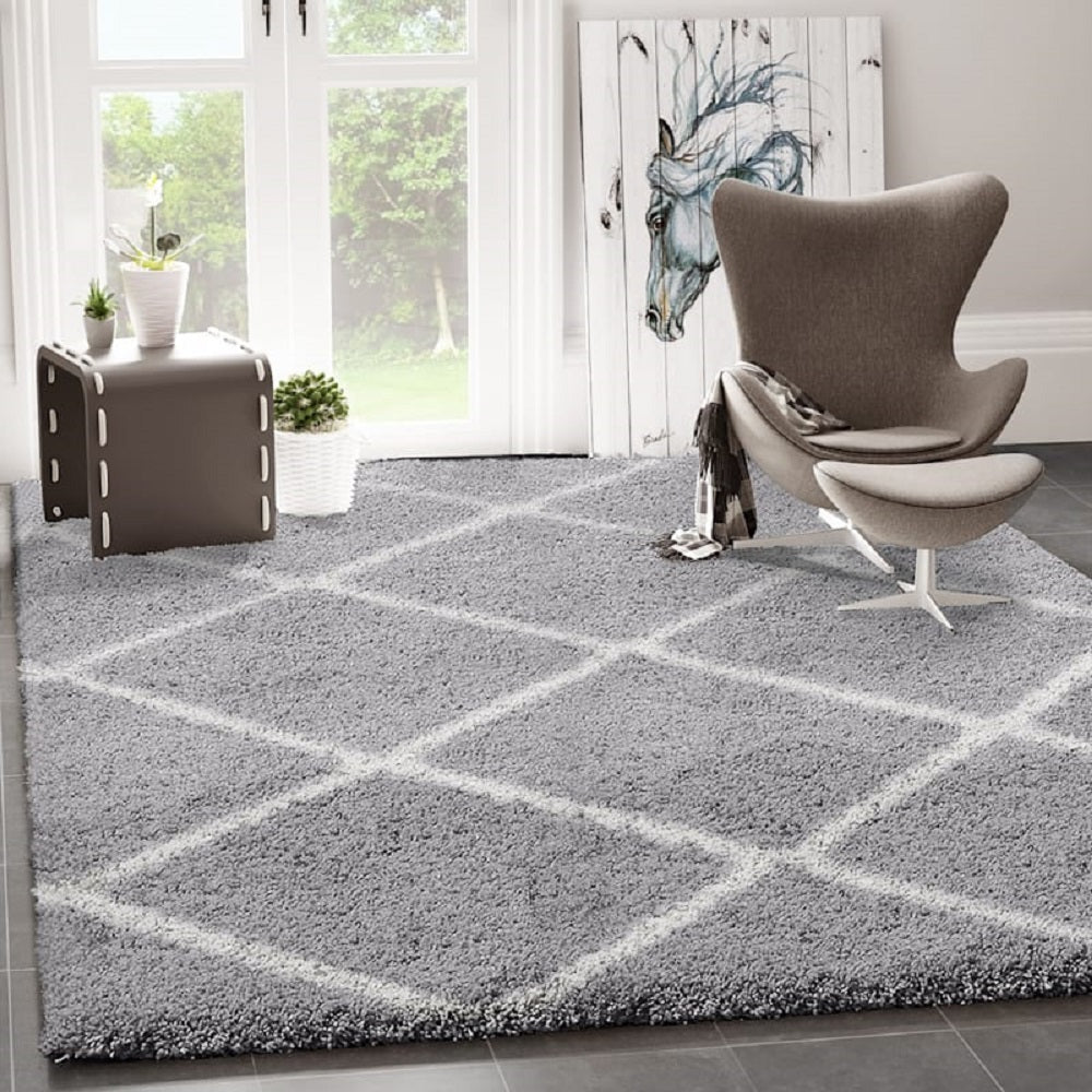 High-pile rug, living room, shaggy, Scandinavian design, diamond pattern, grey and cream, robust, soft, durable