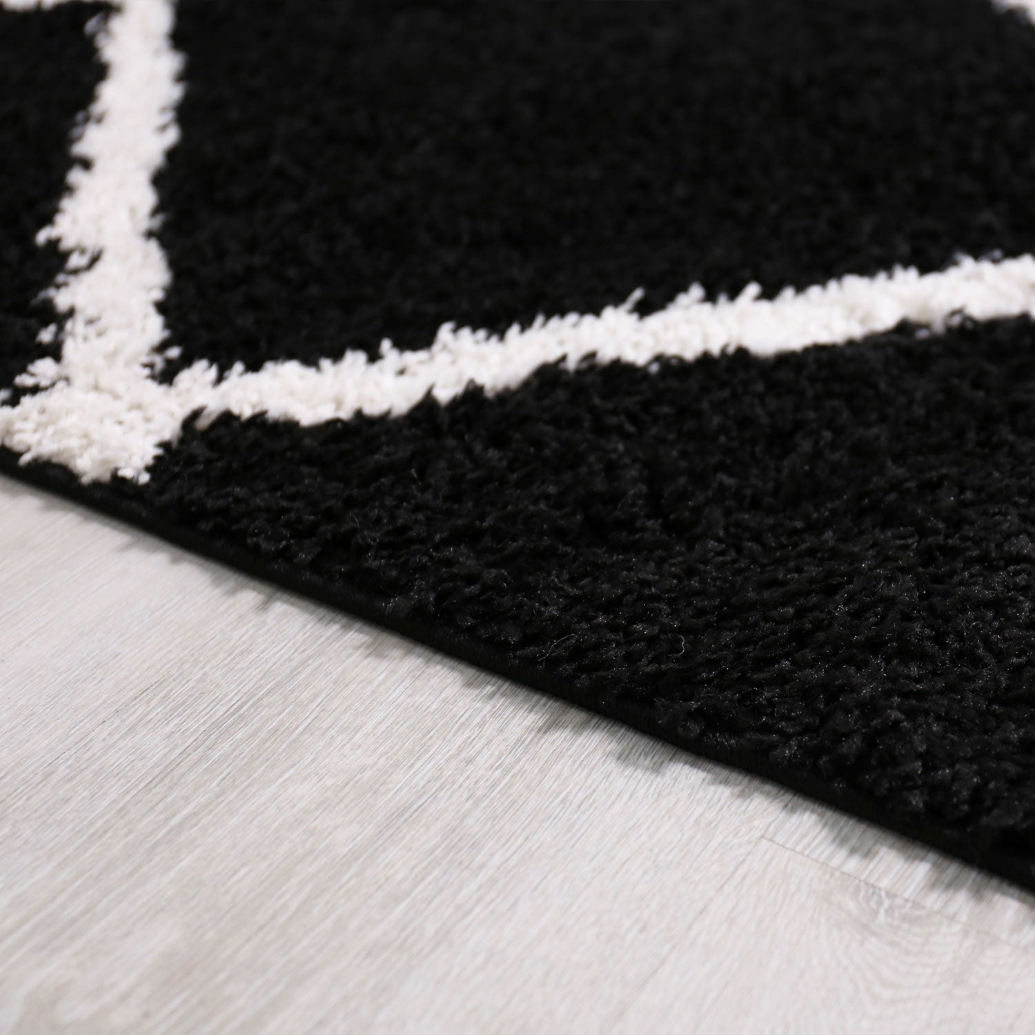 High-pile rug, living room, shaggy diamond pattern, black and cream, Scandinavian design, soft, ethnic-zoom-4