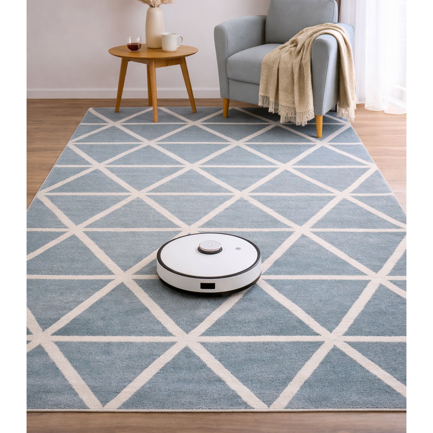 Short-pile rug in pastel white diamond design, durable, available in various colors, for living room, bedroom, kitchen
