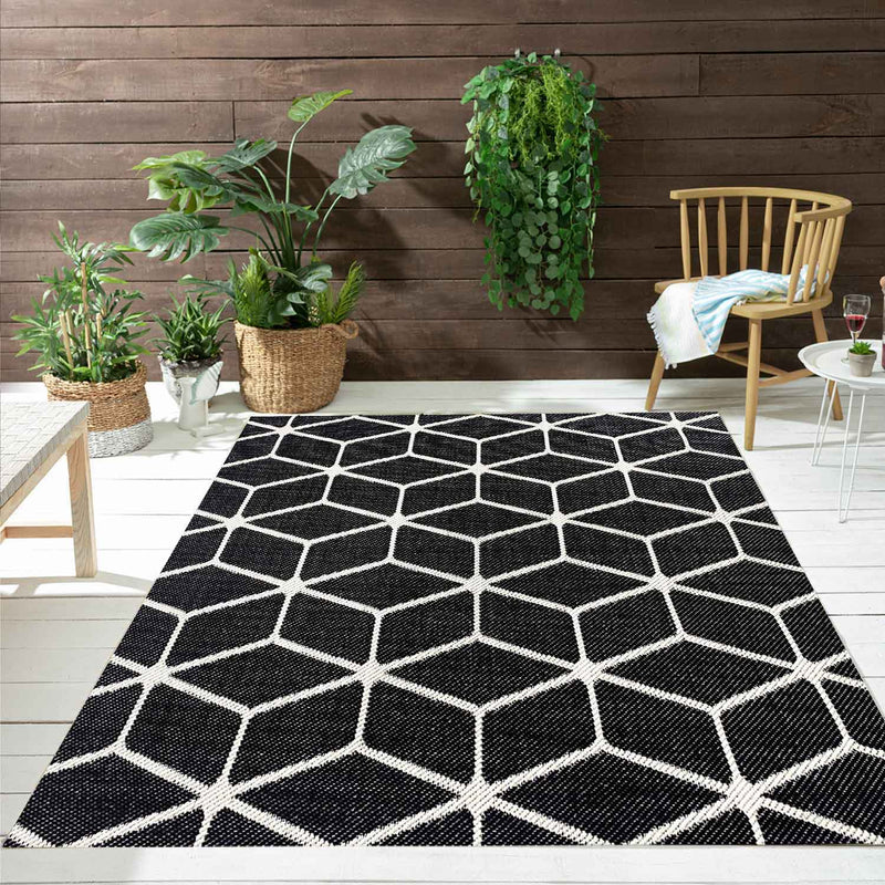 Carpet with diamond pattern, suitable for indoor and outdoor use, robust flat weave, 100% polypropylene, black-zoom-