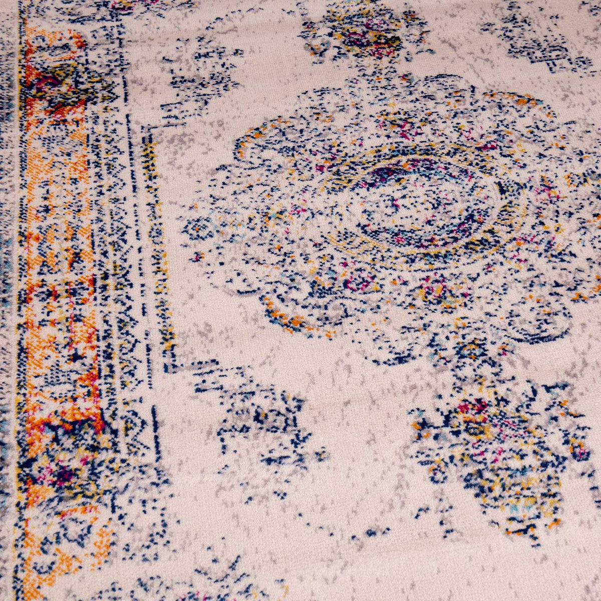 Vintage look designer short-pile rug cream new
