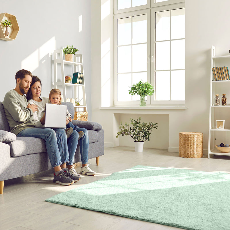 Short-pile, solid-color rug for living room, suitable for bedrooms and children's rooms; soft and easy-care; various sizes and colors. -zoom-