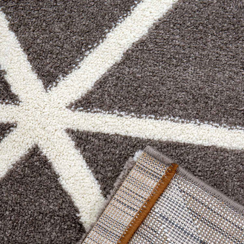 Short-pile rug in pastel white diamond design, durable, available in various colors, for living room, bedroom, kitchen-zoom-