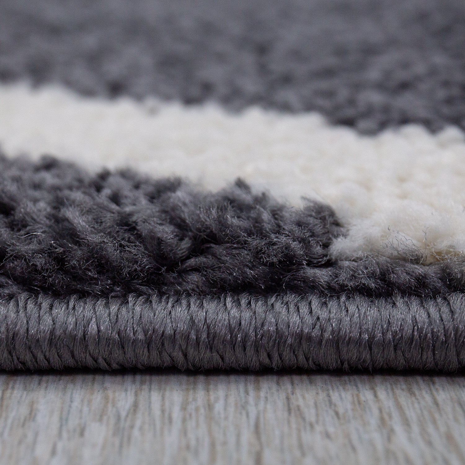 Short-pile rug in pastel white diamond design, durable, available in various colors, for living room, bedroom, kitchen-14