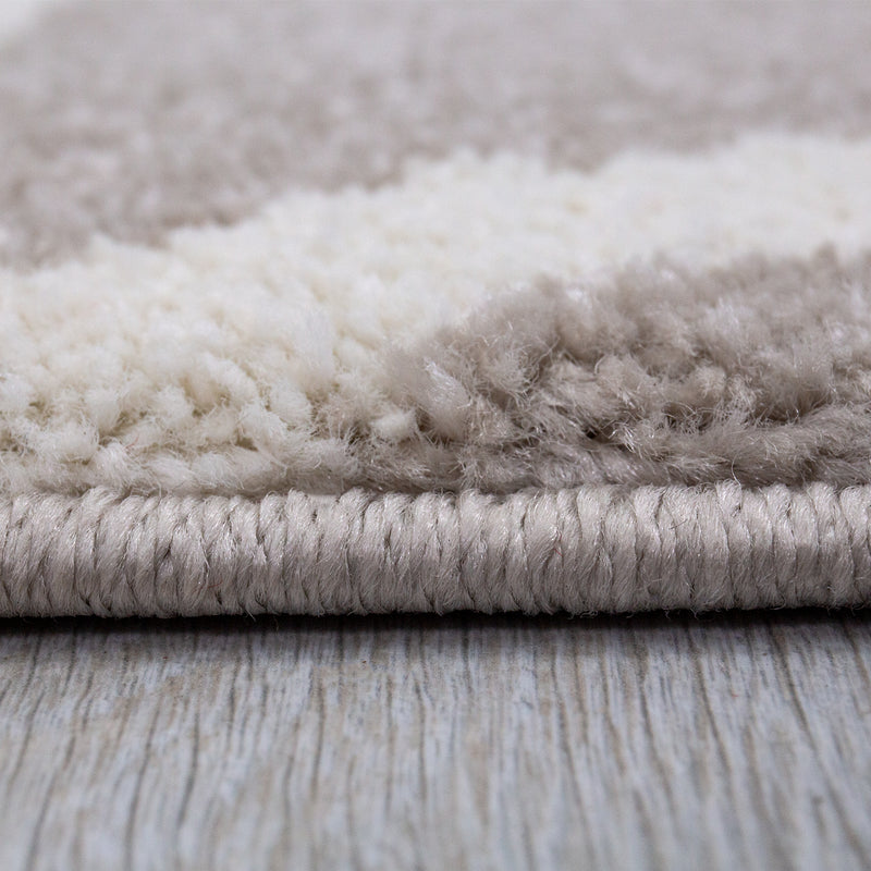 Short-pile rug in pastel white diamond design, durable, available in various colors, for living room, bedroom, kitchen-zoom-