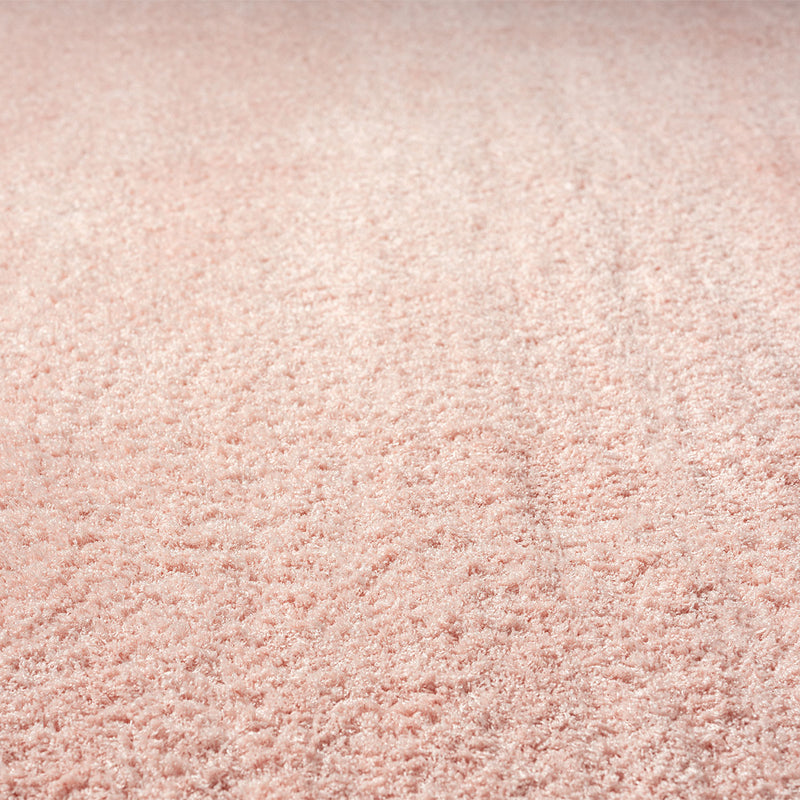 Living room rug in pastel rose, fluffy microfiber, densely woven - soft-zoom-