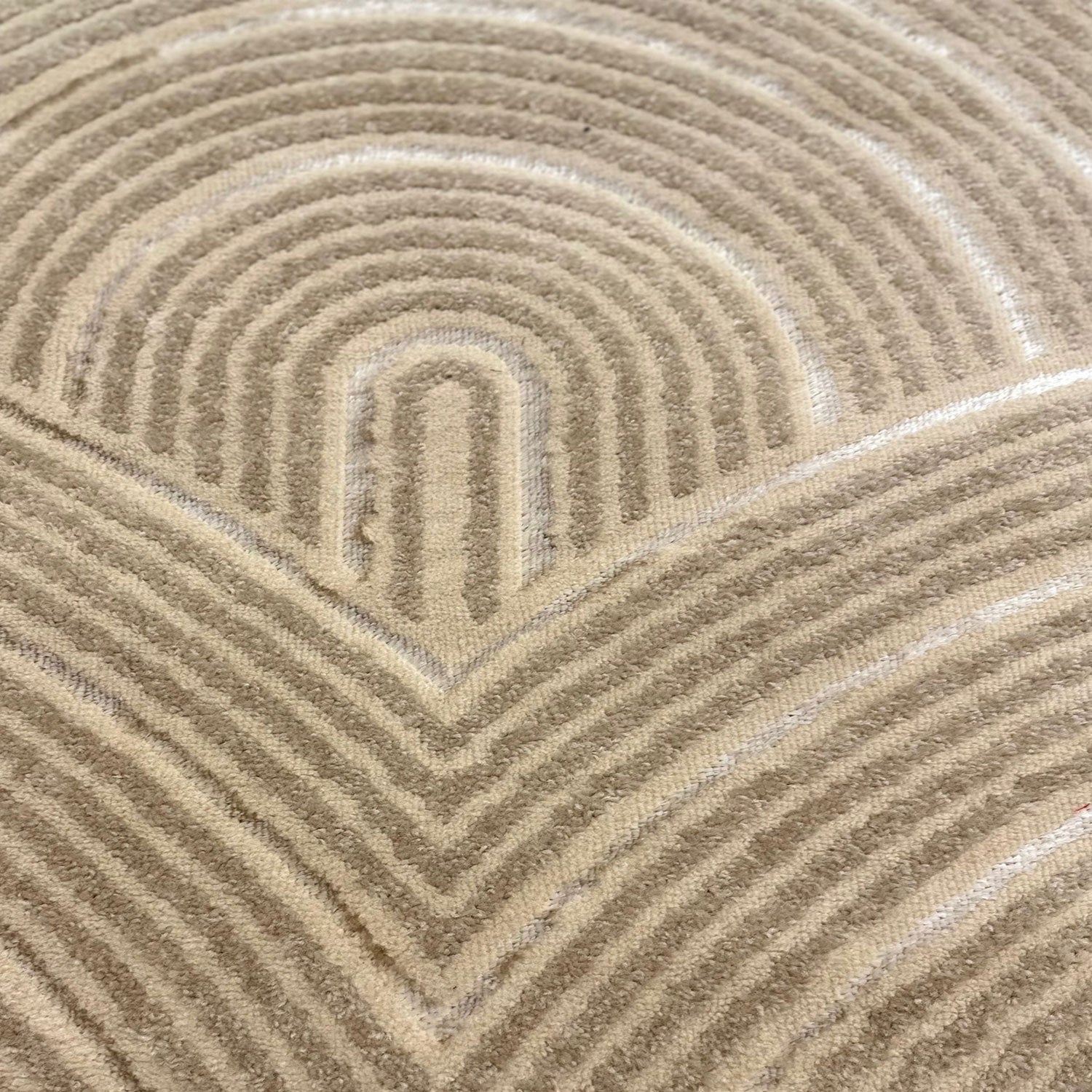 Short-pile rug for living room, bedroom, hallway, kitchen; thin boho design; lurex; high-low effect 3D; soft-2